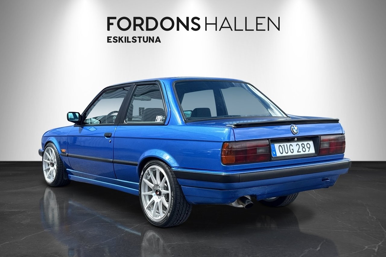 BMW 320 E30 1989, photo 4/10