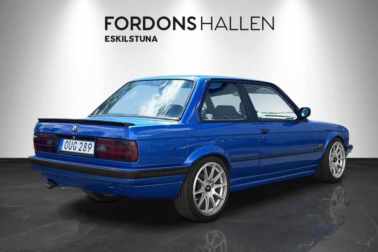 BMW 320 E30 1989, photo 6/10