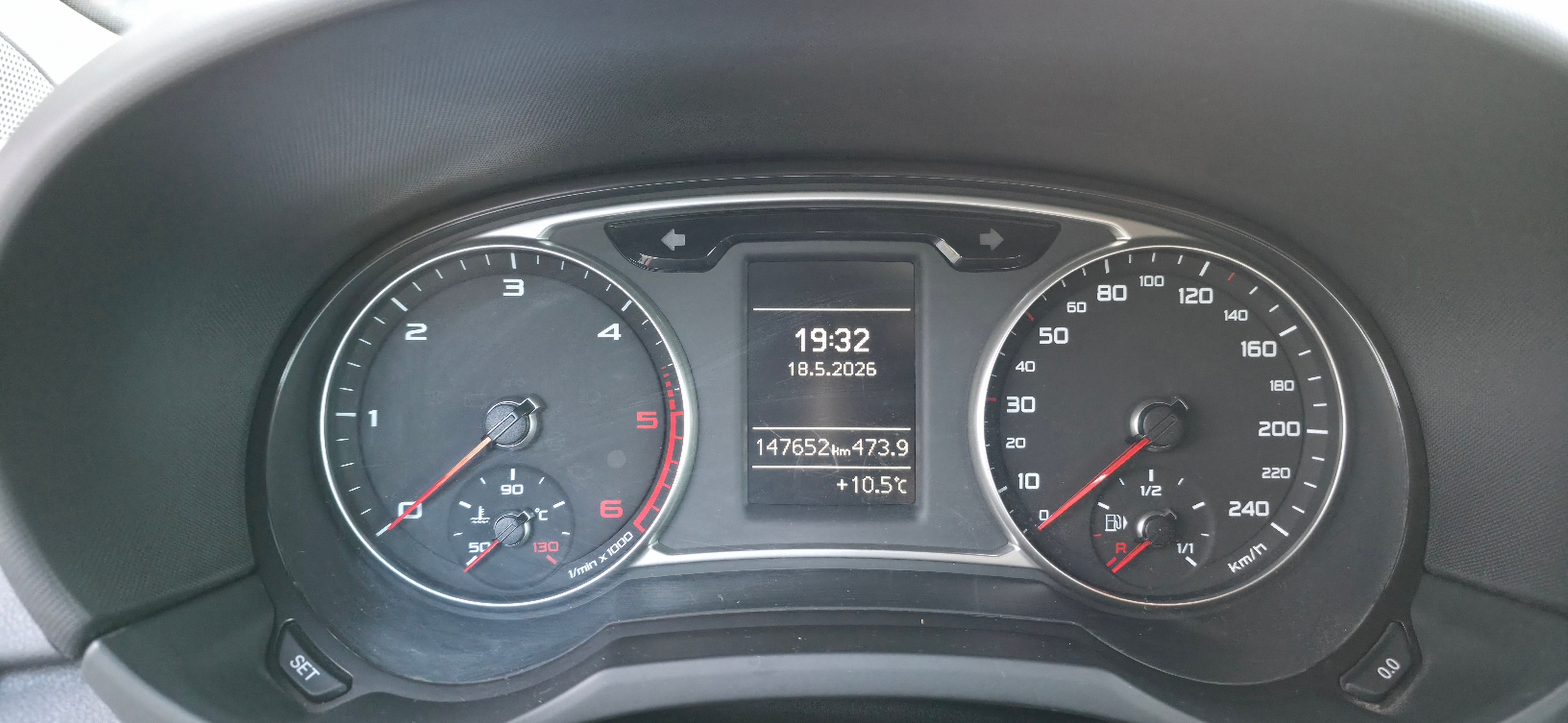 Audi A1 1.6 TDI Manuell 2011, bild 6/6