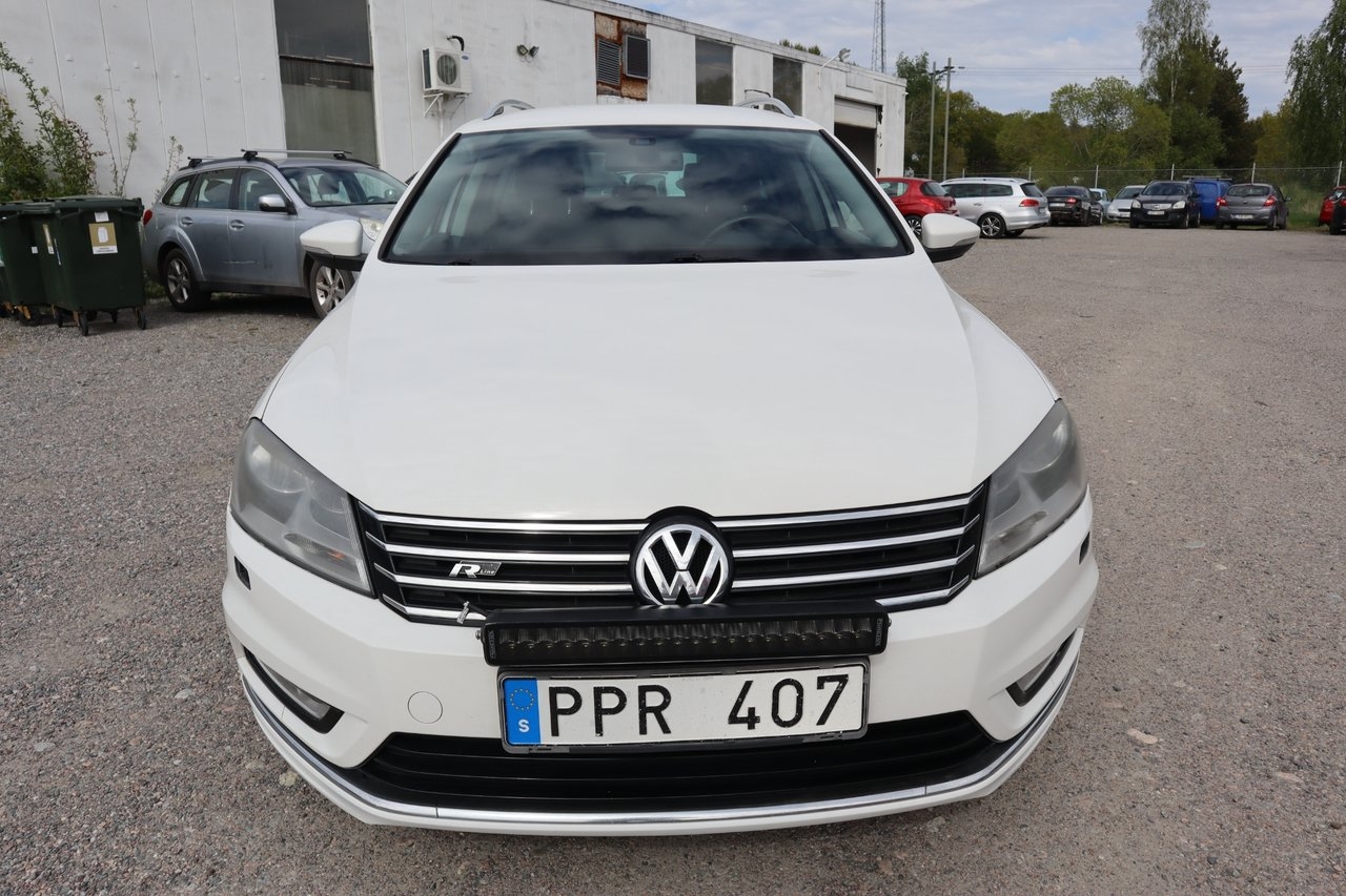 Volkswagen Passat 2014, bild 2/10