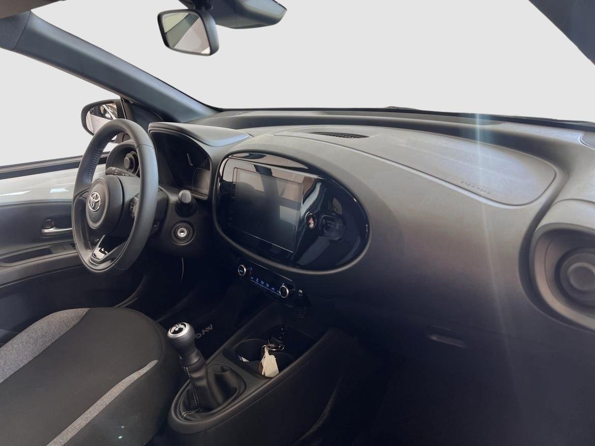 Toyota Aygo X 2026, bild 7/10