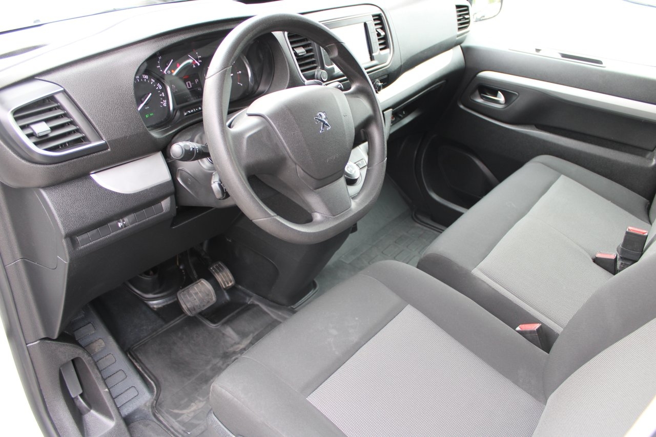 Peugeot Traveller 2019, kuva 6/10