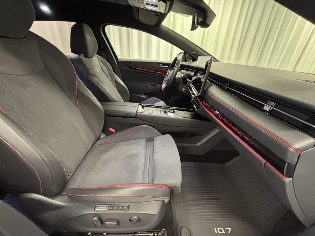 Volkswagen ID.7 Tourer GTX 86kWh 2025, bild 7/10