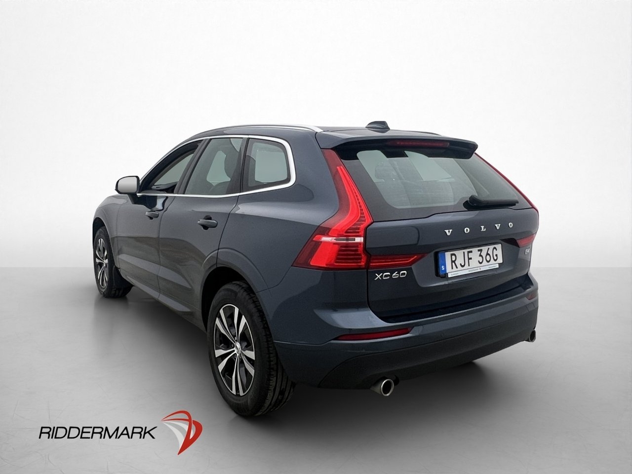 Volvo XC60 B4 AWD Momentum Värmare 2020, bild 4/31