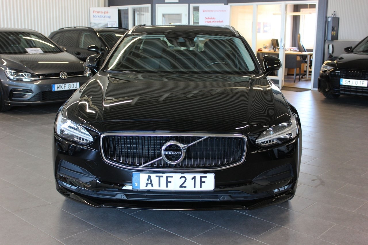Volvo V90 2020, kuva 7/10