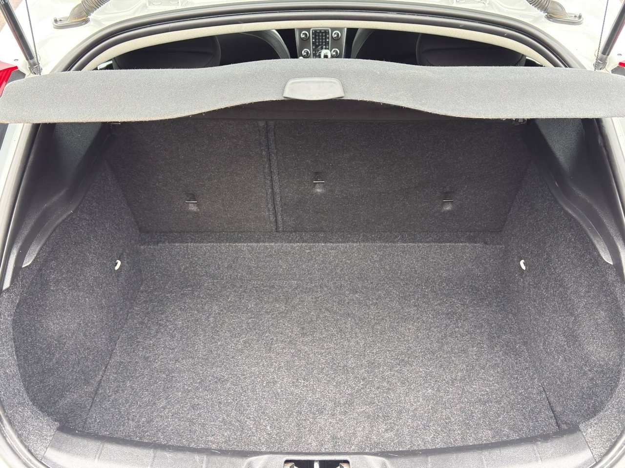 Volvo V40 D2 Euro 5 Nyservad SoV 2015, bild 6/14