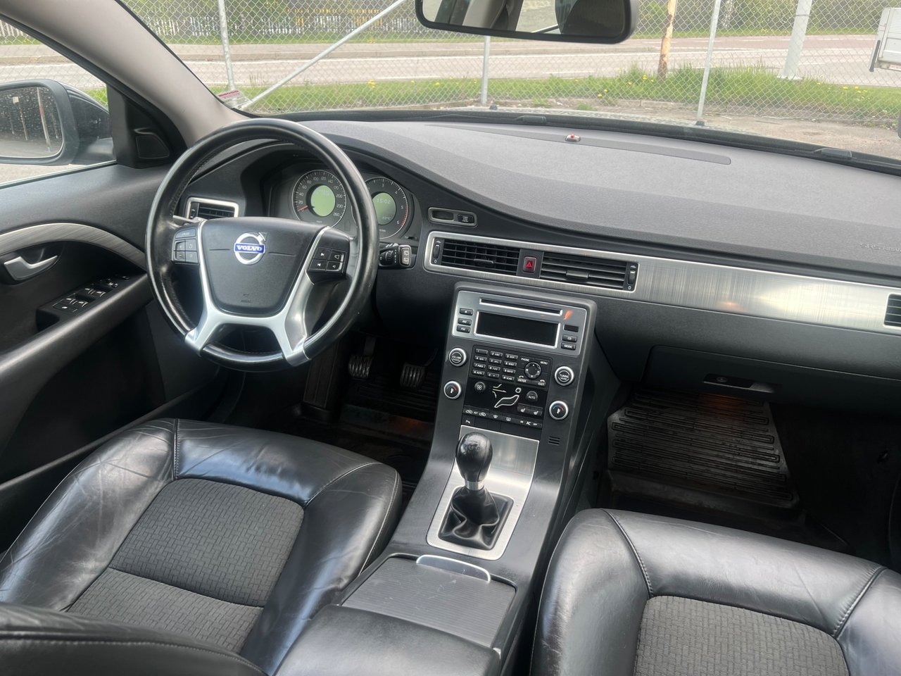 Volvo V70 1.6D DRIVe Momentum Euro 4 2010, bild 4/10