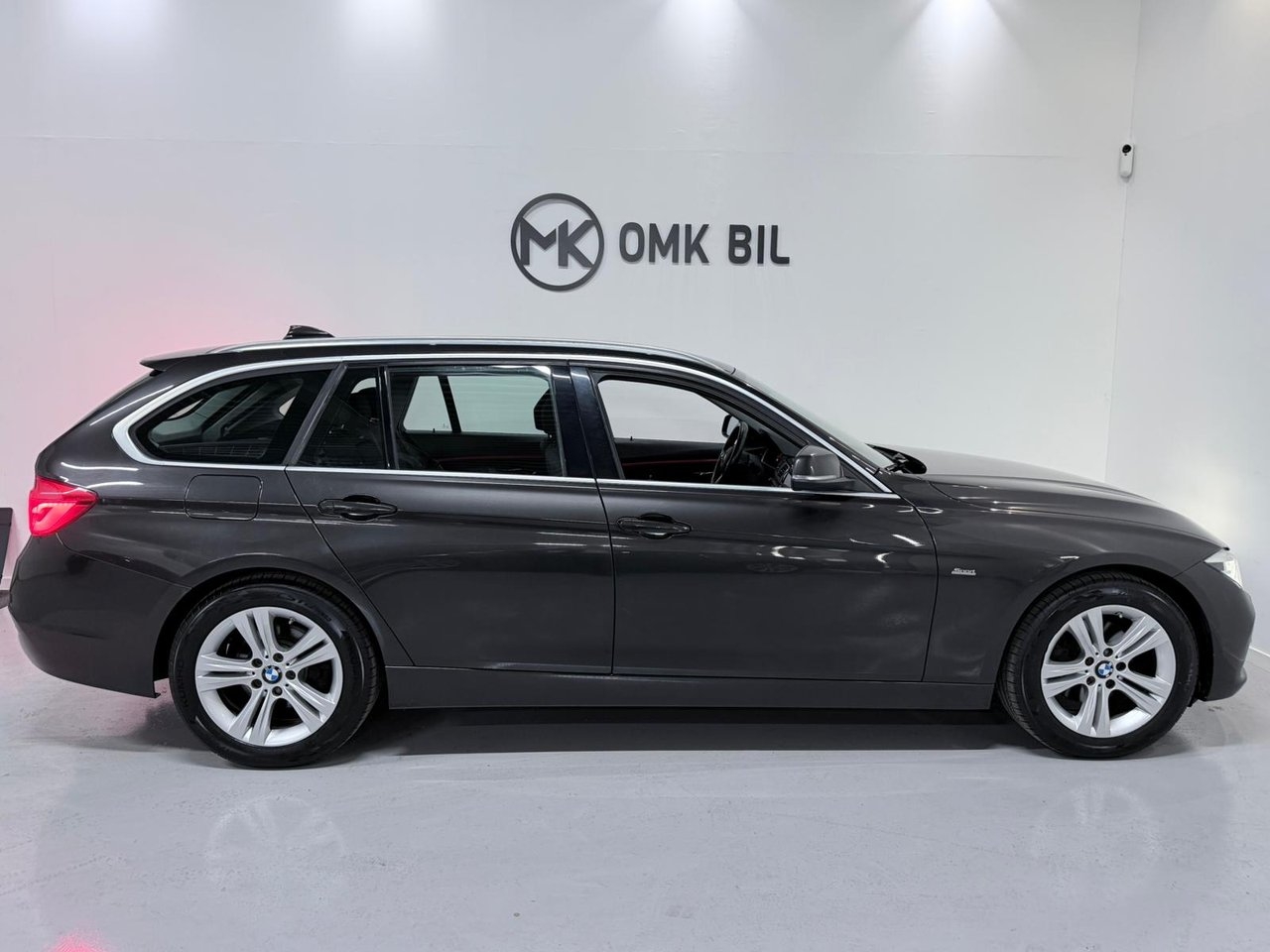 BMW 320 2016, bild 4/10