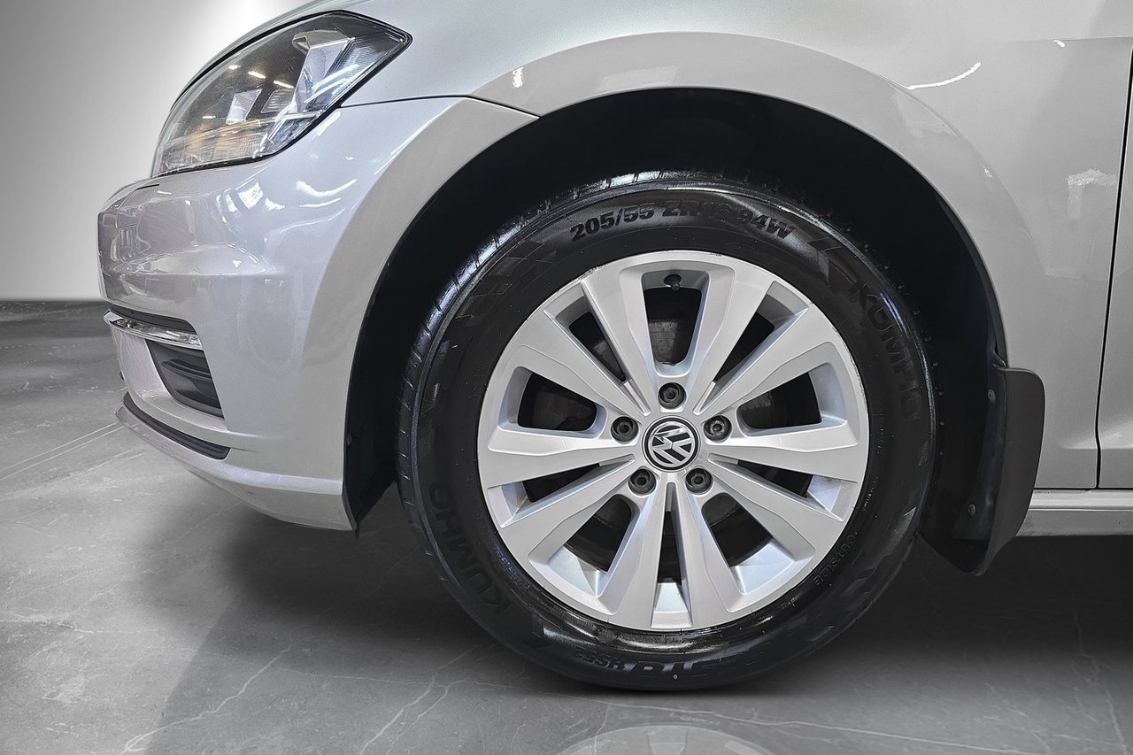 Volkswagen Golf 1.0 TSI BMT 2017, bild 7/10