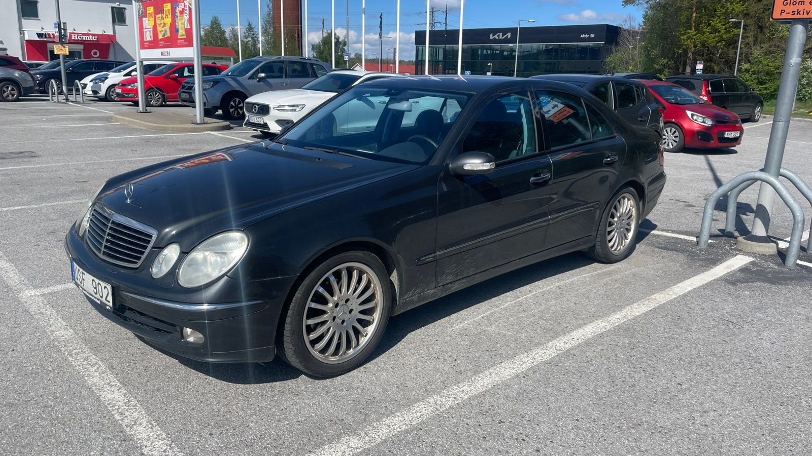 Mercedes-Benz E