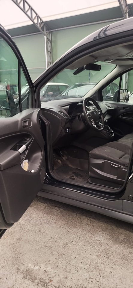 Ford Transit Connect 2015, kuva 7/10