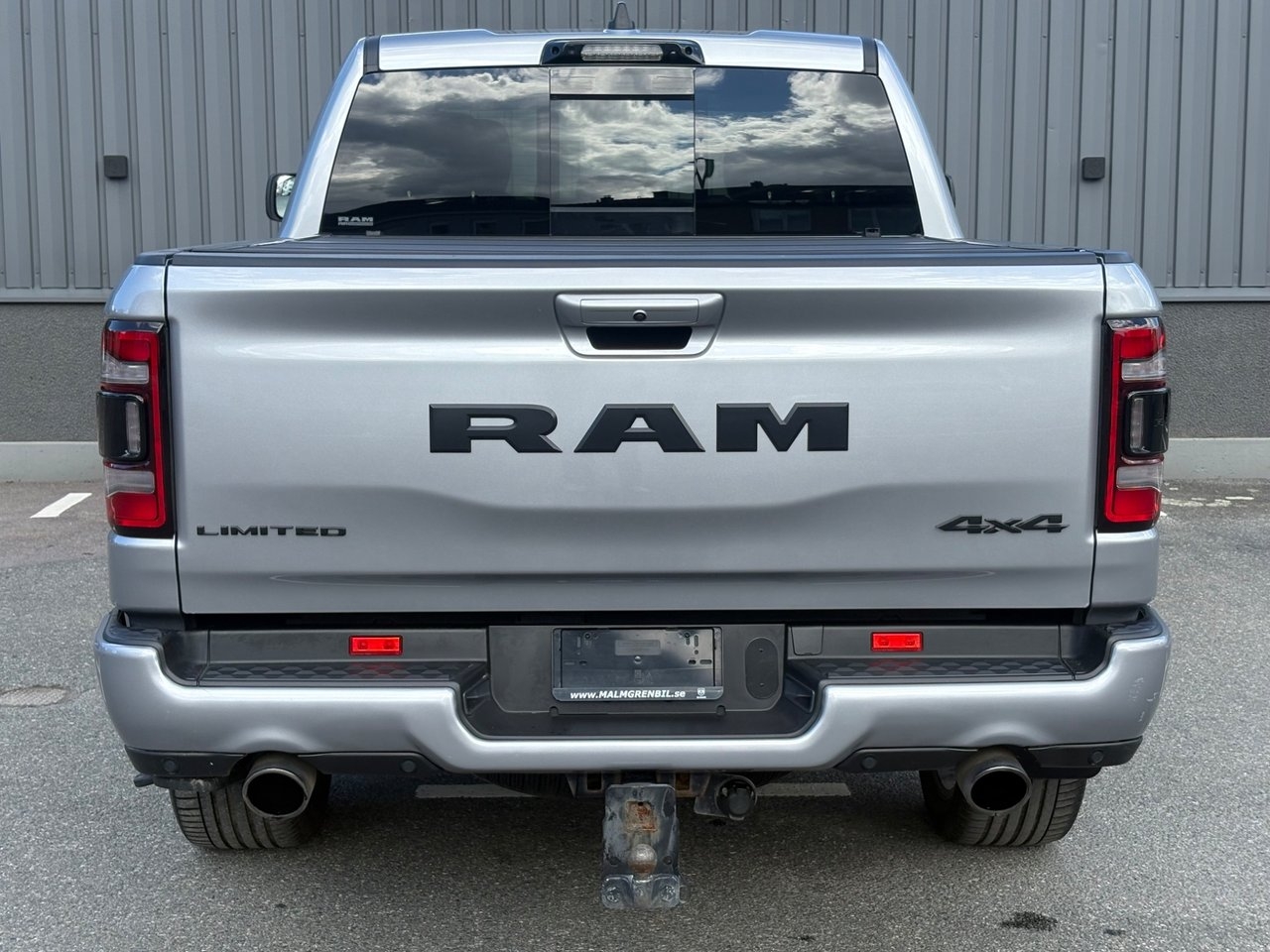 Dodge RAM 1500 Crew Cab 5.7 V8 HEMI 2022, photo 5/10