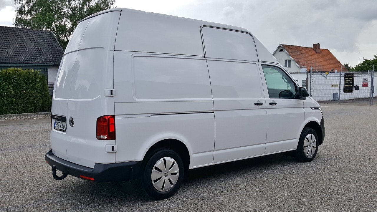 Volkswagen Transporter 2022, bild 2/10