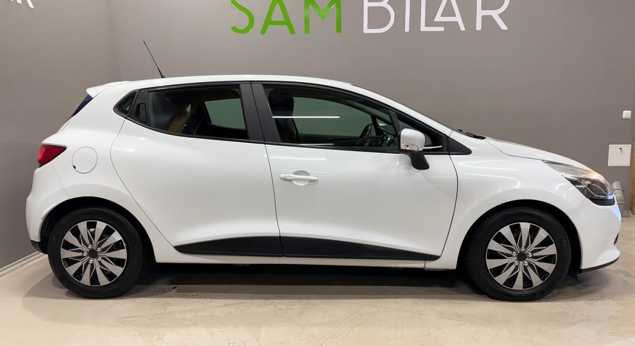 Renault Clio 2016, bild 2/10
