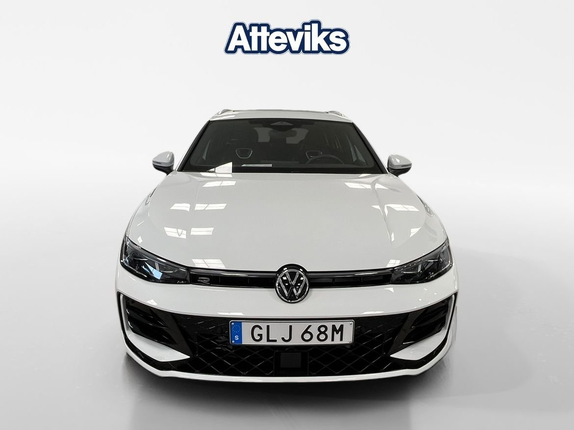 Volkswagen Passat R-LINE 2.0 TDI 4M 2026, bild 2/18