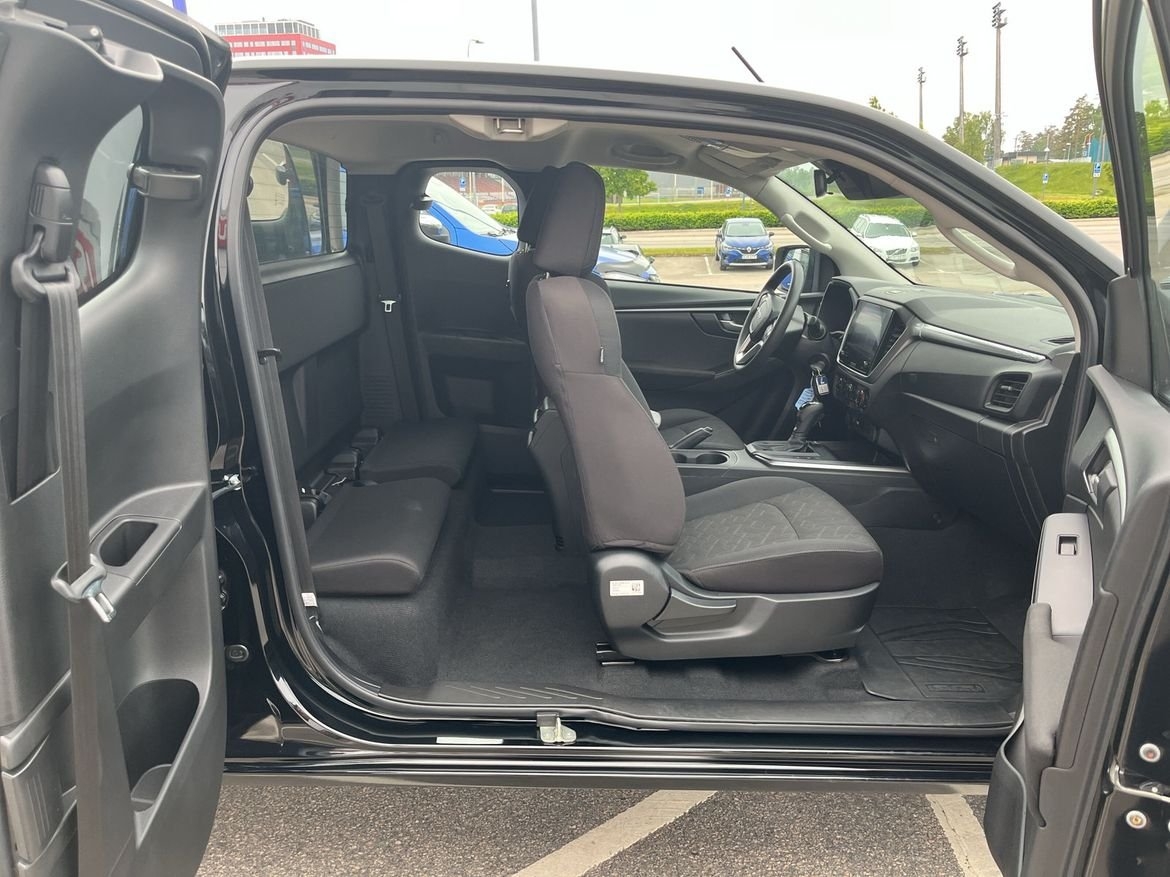 Isuzu D-max XRM EC AT CNG 2024, bild 7/11