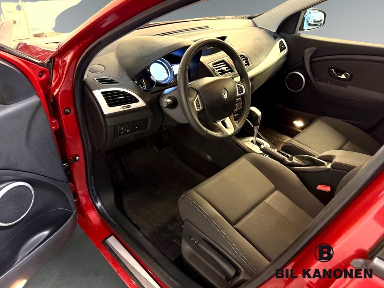 Renault Megane 2012, photo 6/10