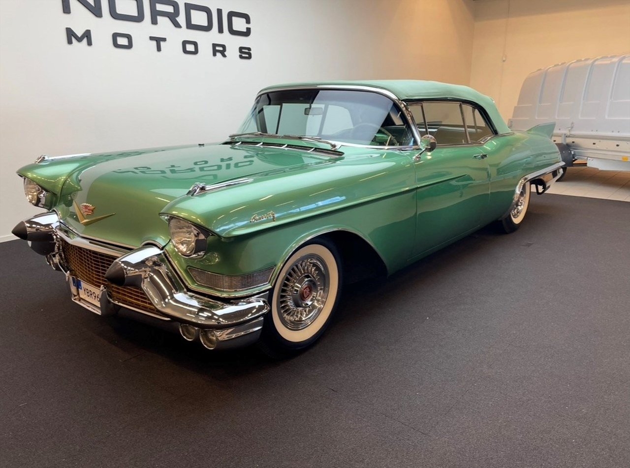Cadillac Eldorado 1957, photo 2/13