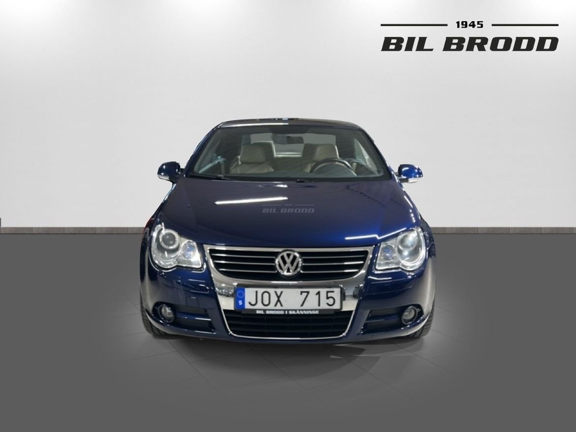 Volkswagen Eos 2.0 FSI Cab 2008, kuva 2/10
