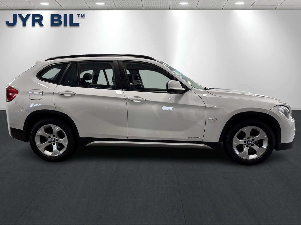 BMW X1 sDrive18d 143hk Drag / Nyservad 2012, bild 2/10