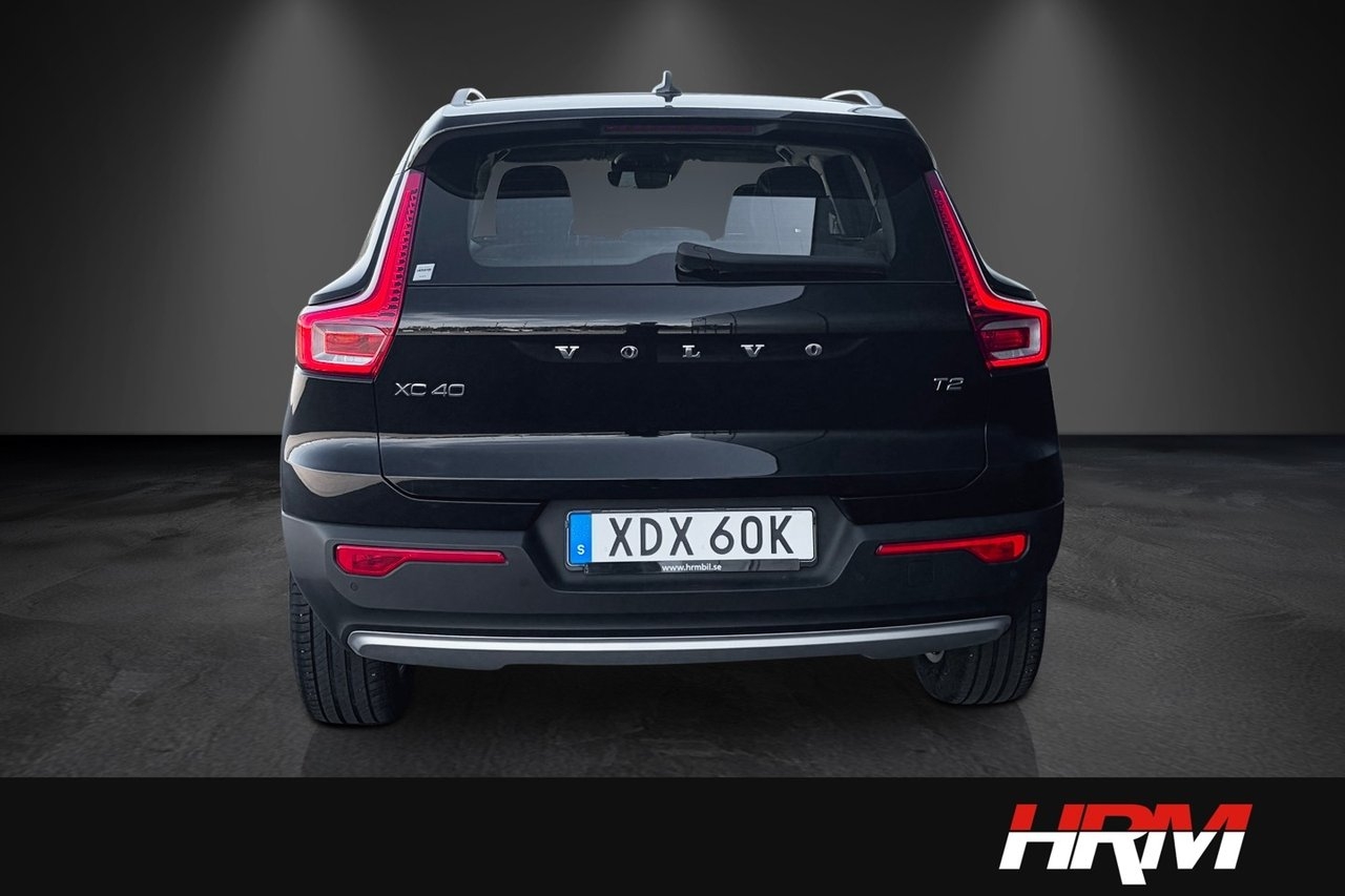 Volvo XC40 T2 FWD Momentum Advanced 2021, bild 4/10