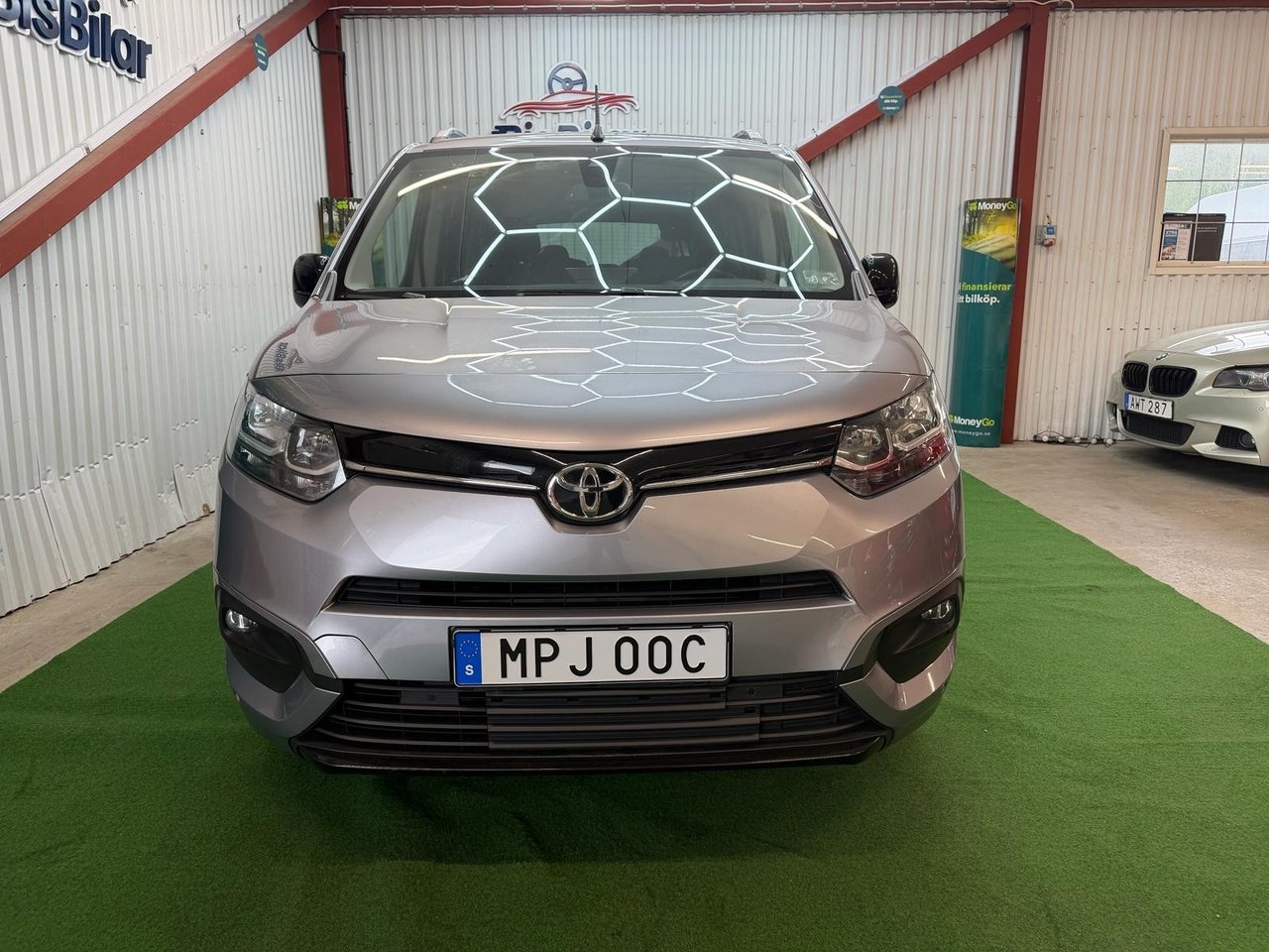 Toyota Proace City Verso 2022, kuva 2/10