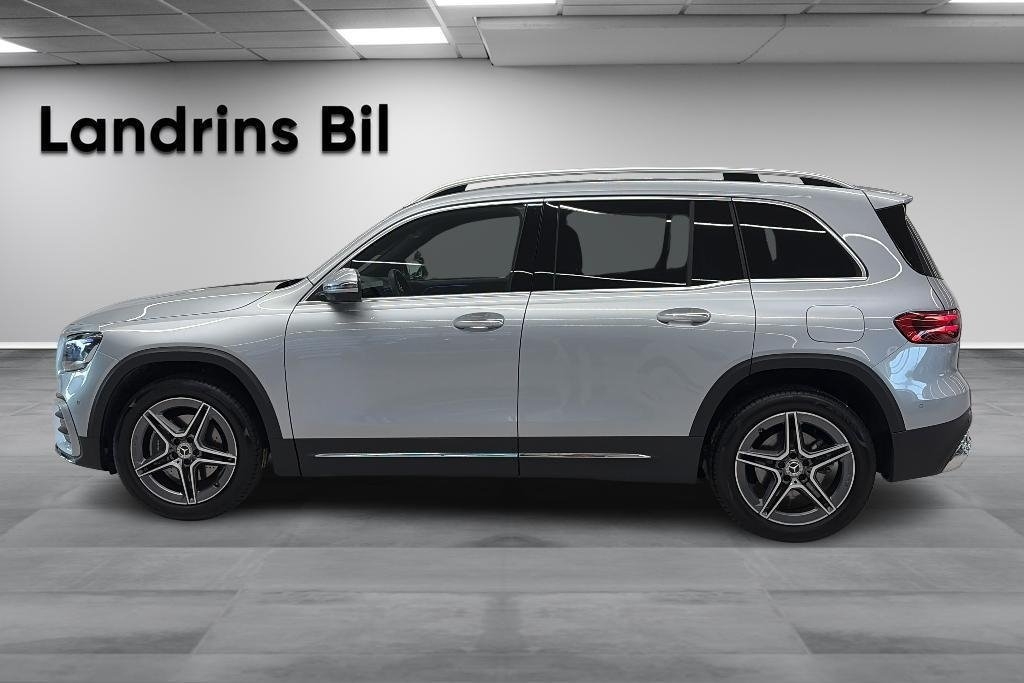 Mercedes-Benz GLB 2025, bild 4/10