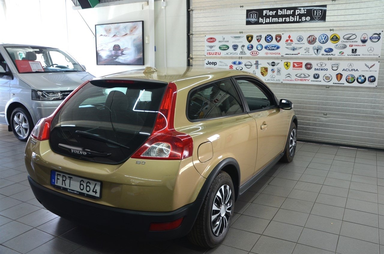 Volvo C30 1.6D DRIVe 109hk 2008, bild 2/11