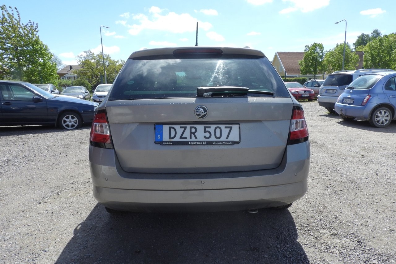 Skoda Fabia 2015, bild 4/10