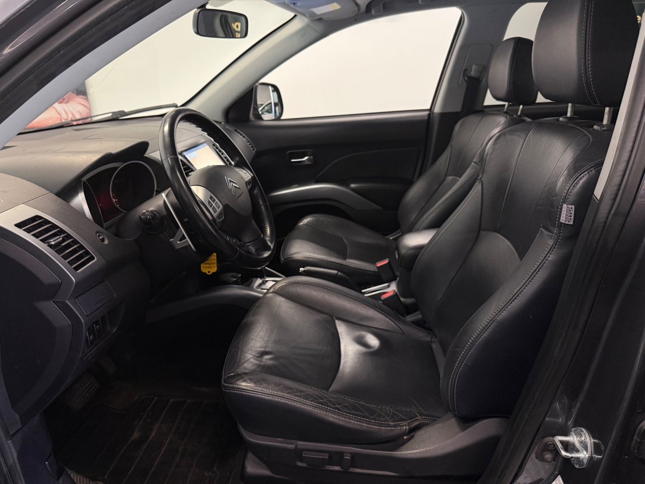 Citroen C-Crosser 2008, bild 7/10