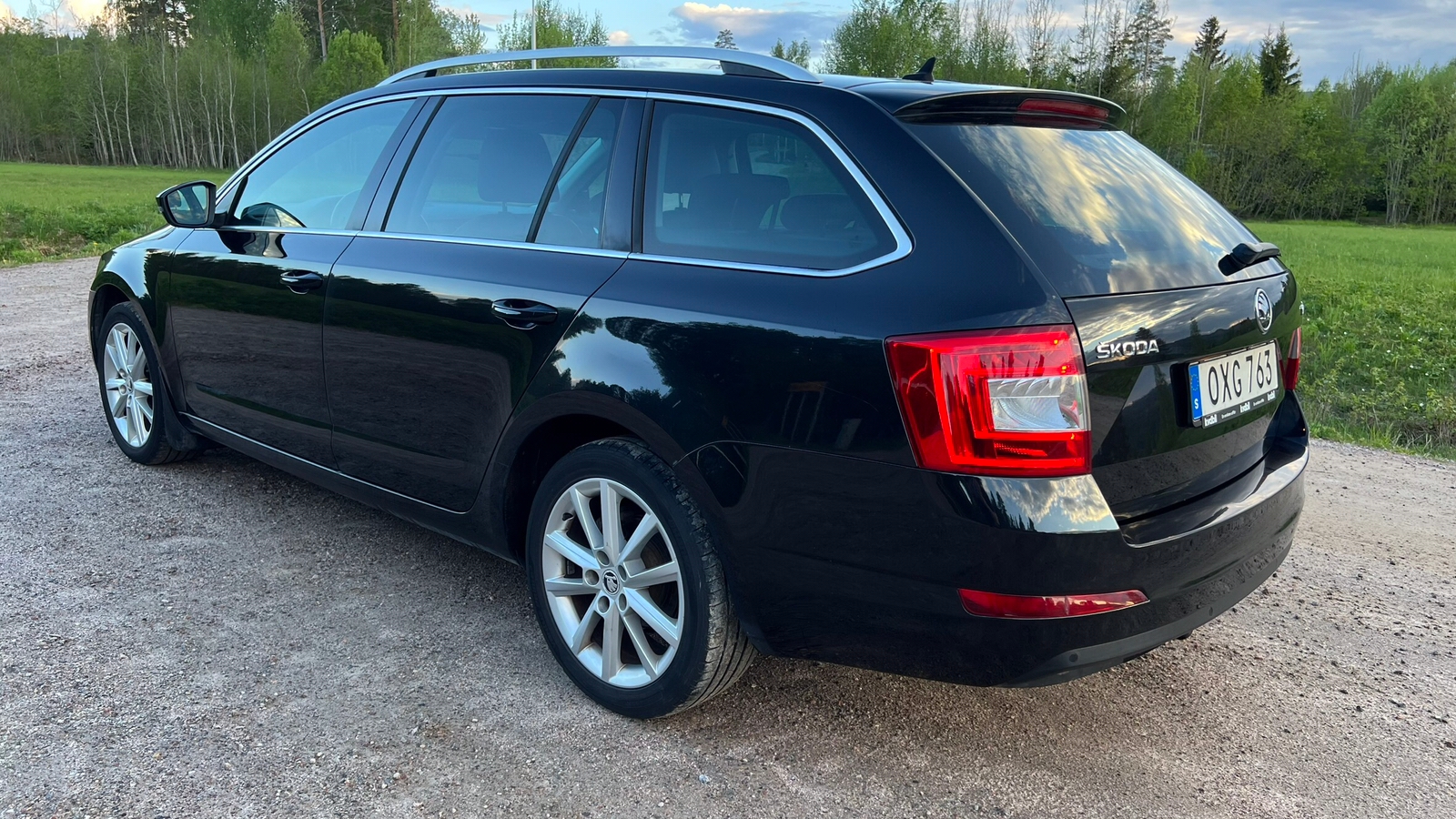 Skoda Octavia Kombi 1.6 TDI Manuell 2016, bild 2/10