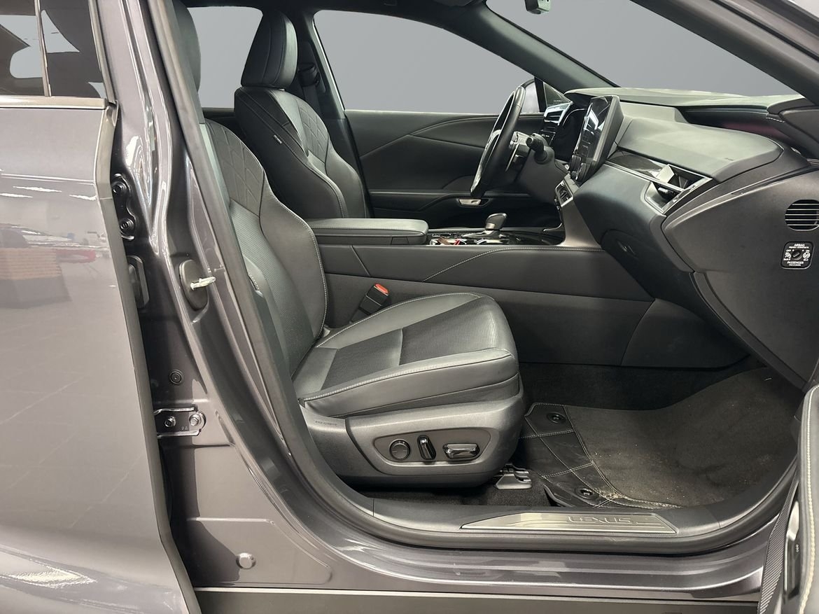 Lexus RX 2024, bild 7/10