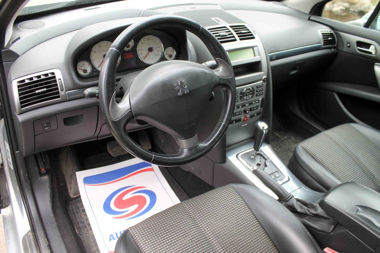 Peugeot 407 2004, kuva 3/4