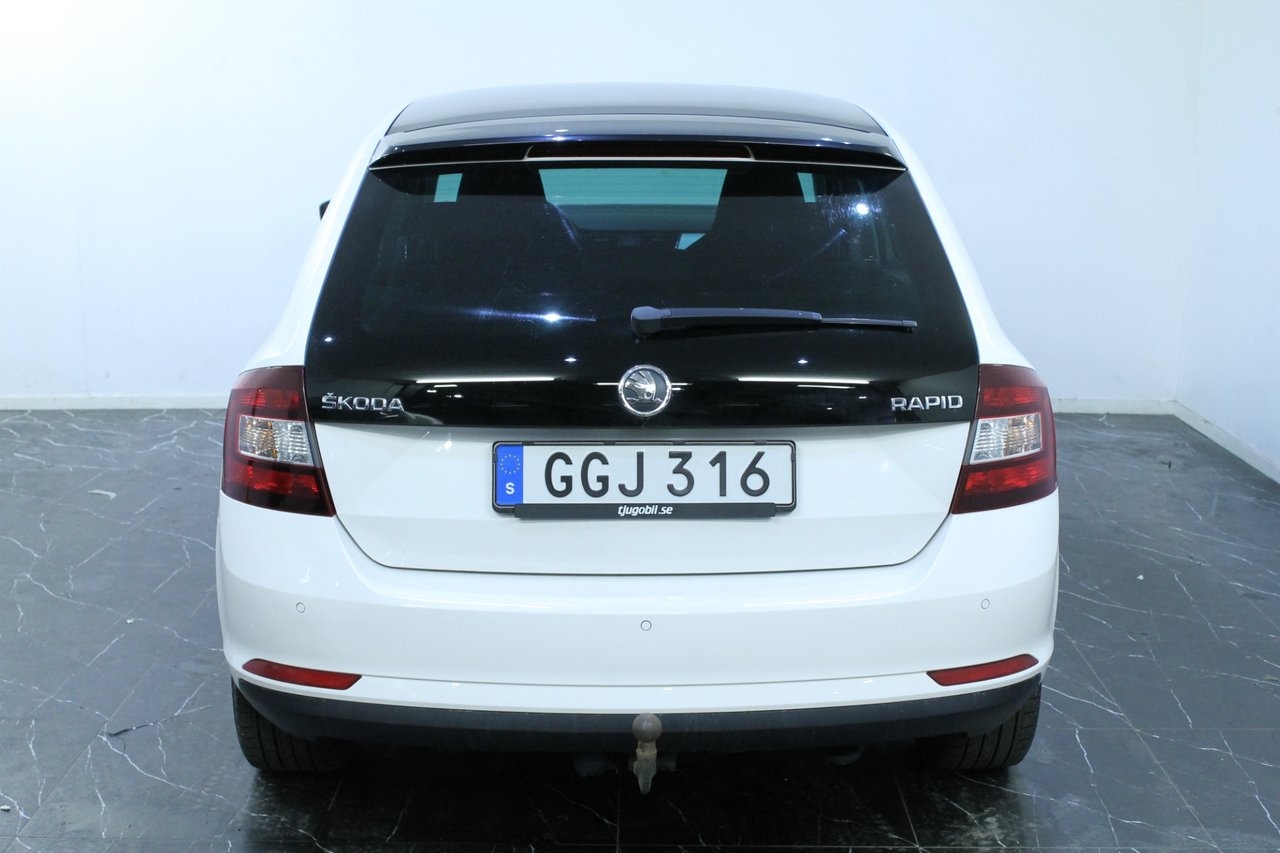 Skoda Rapid 2015, bild 6/10