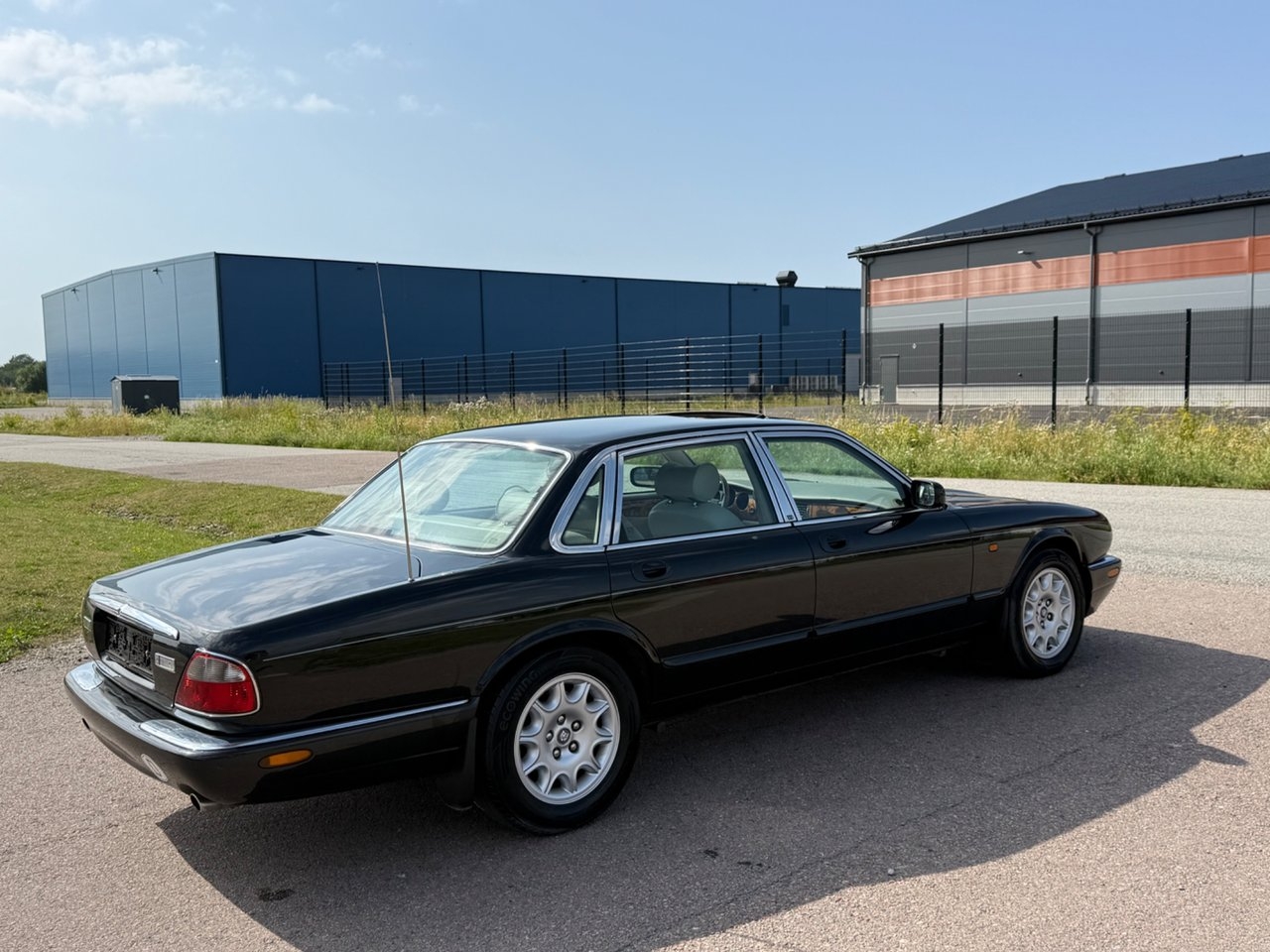 Jaguar XJ Ny besiktigad Ny servad V8 1998, bild 4/8