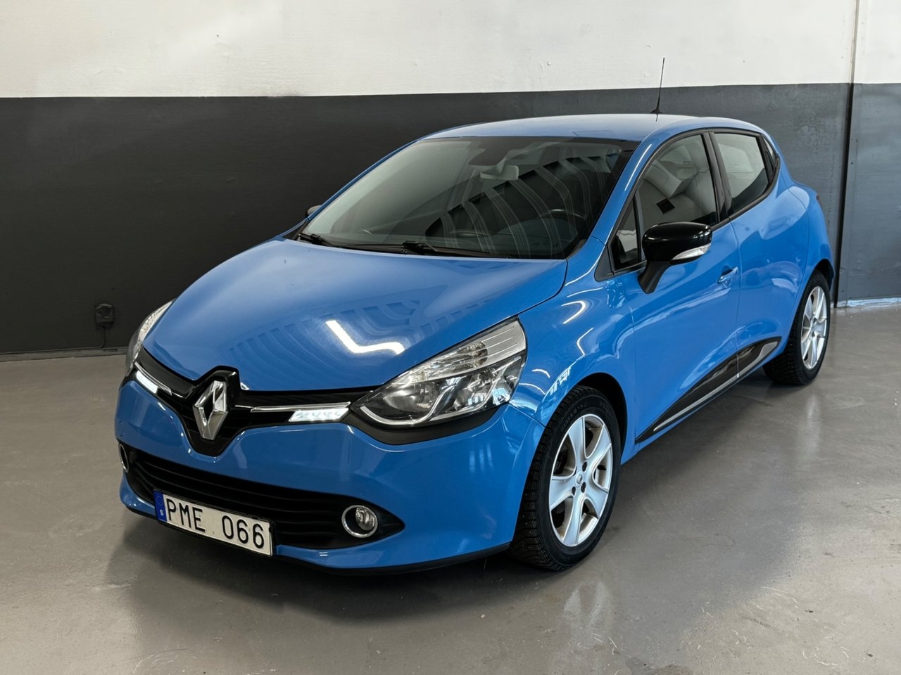Renault Clio 1.5 dCi NYBESIKTIGAD 2014, photo 3/22