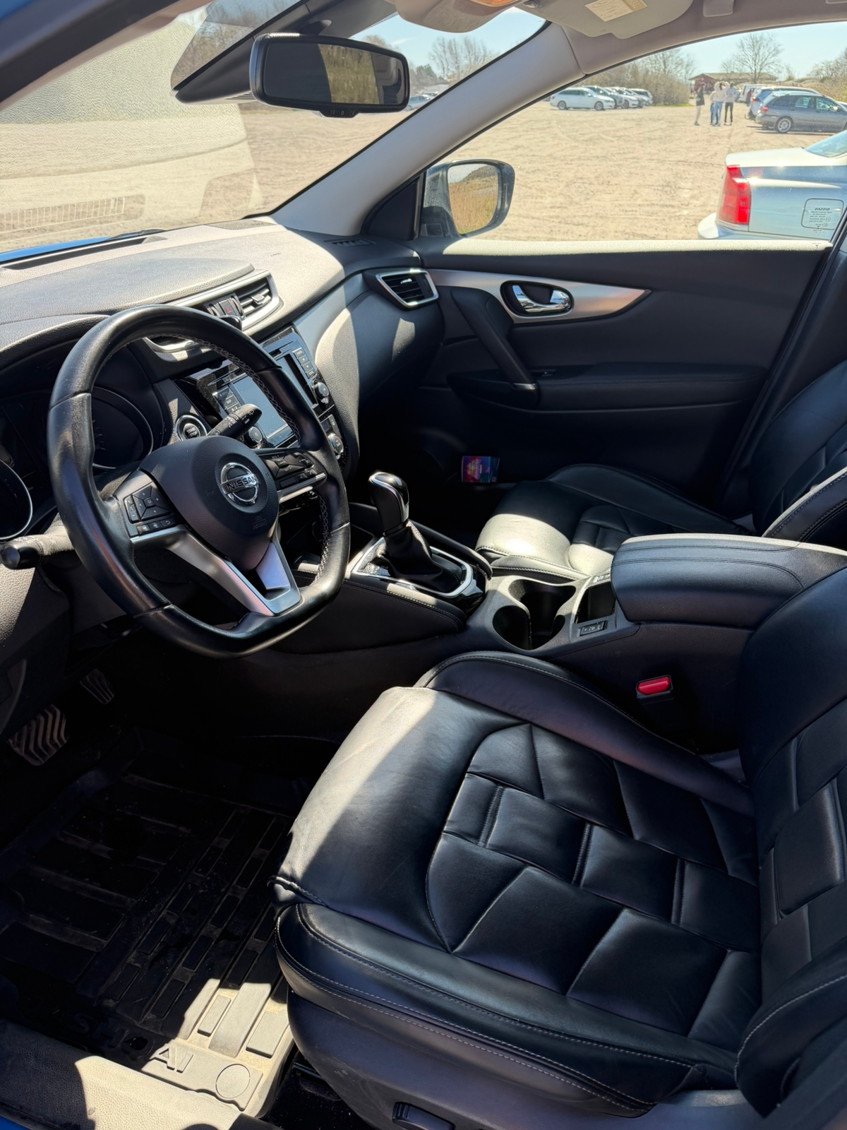 Nissan Qashqai 1.3 DIG-T DCT 2021, photo 7/9