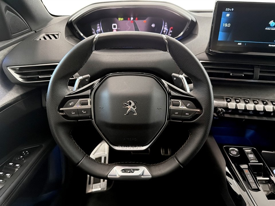 Peugeot 3008 GT 1.2 PT 130hk Aut 2024, bild 7/10