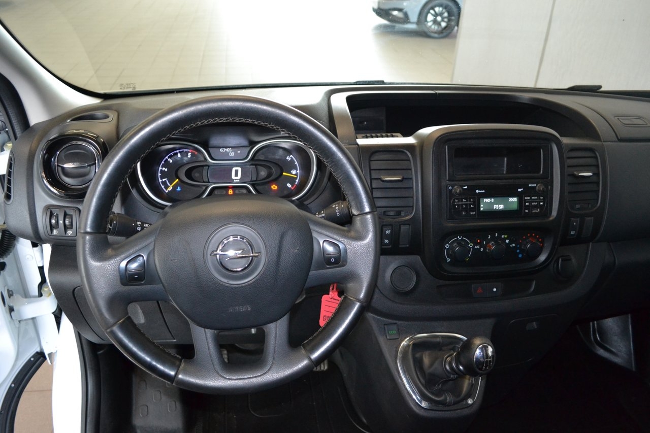 Opel Vivaro 2016, bild 5/8