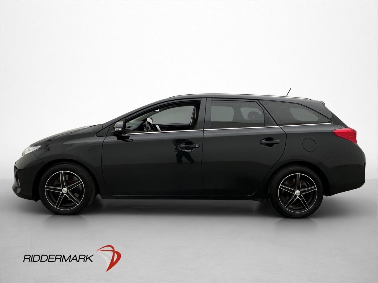 Toyota Auris Touring 124hk Executive 2013, bild 5/10