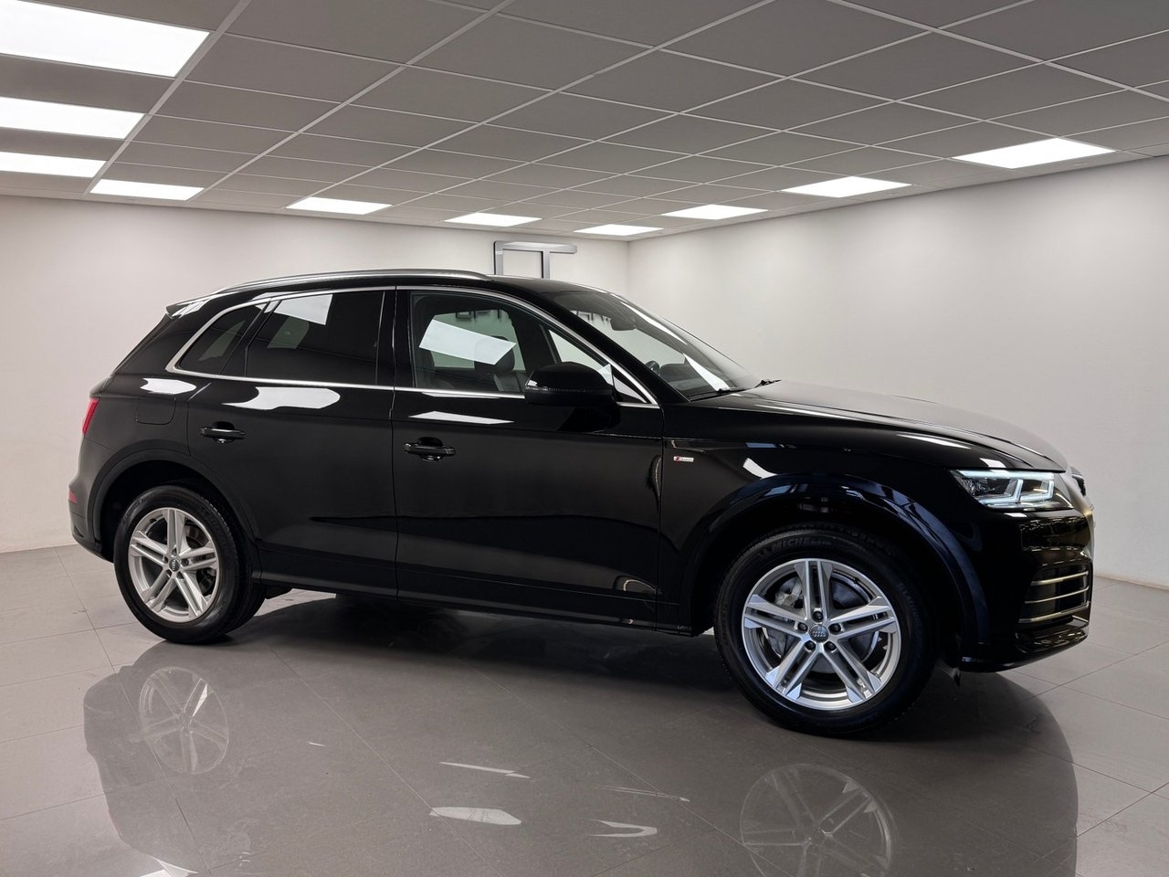 Audi Q5 2020, photo 7/10