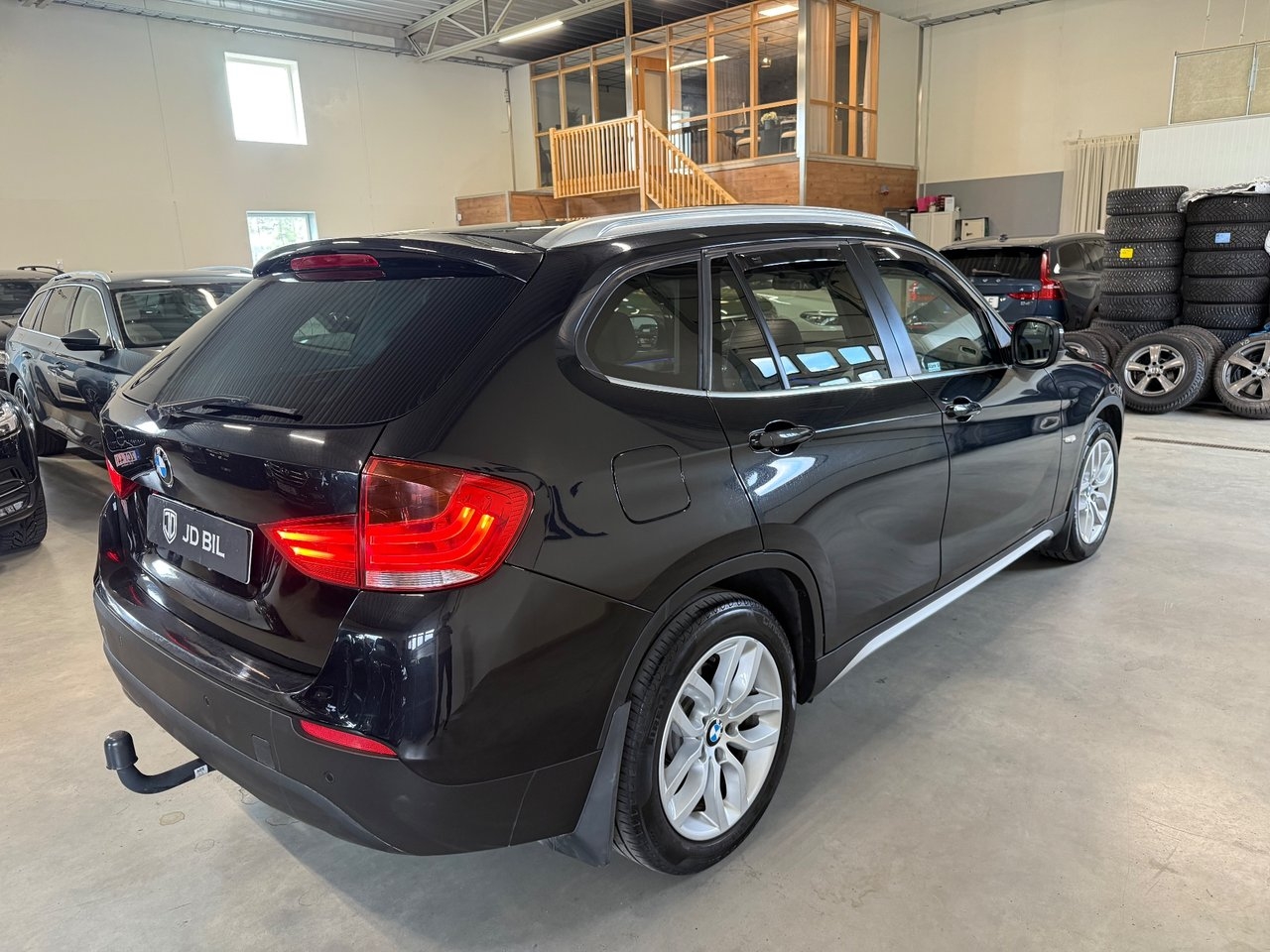 BMW X1 2010, bild 6/10
