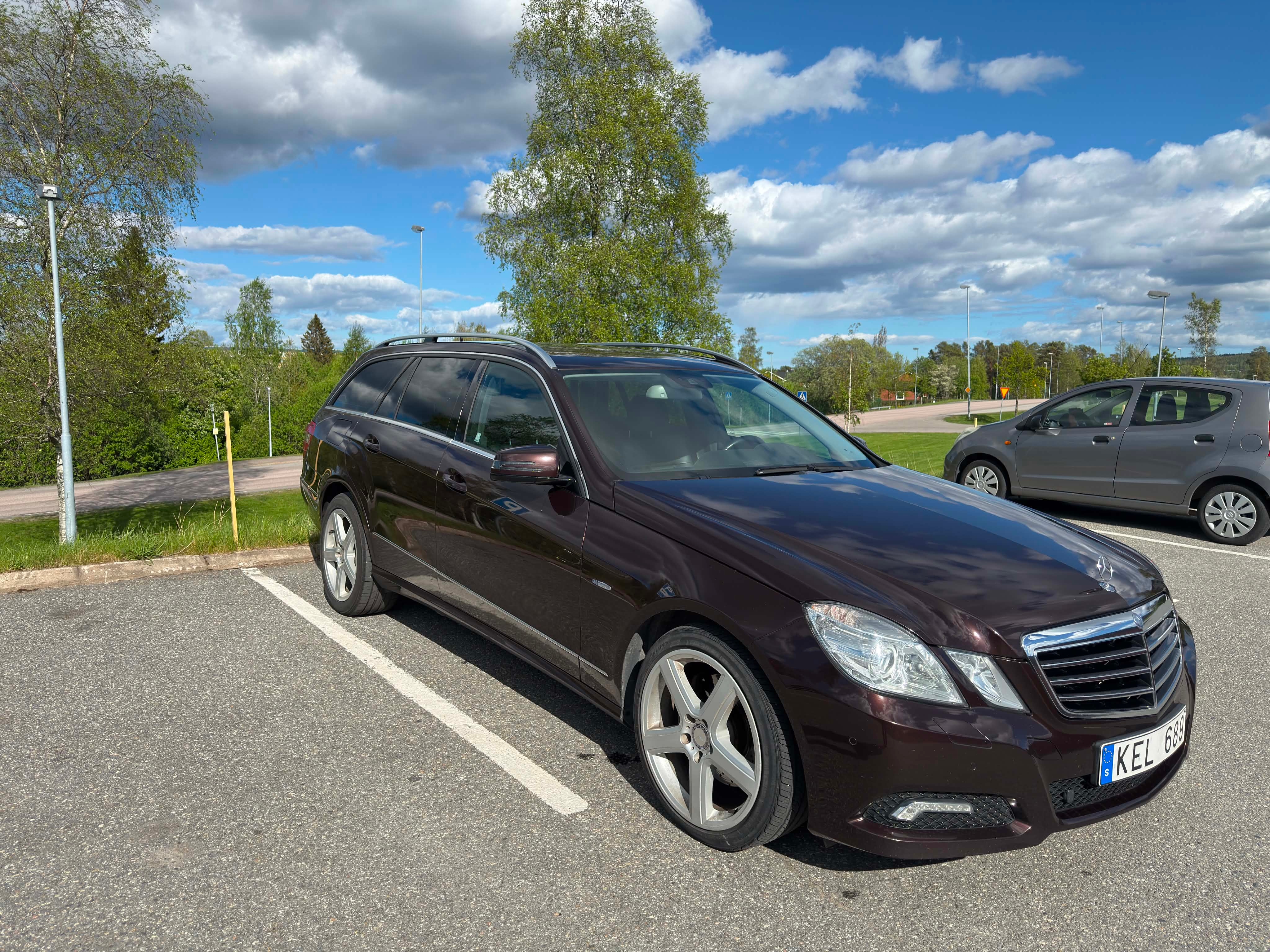 Mercedes-Benz E 2010, kuva 2/10