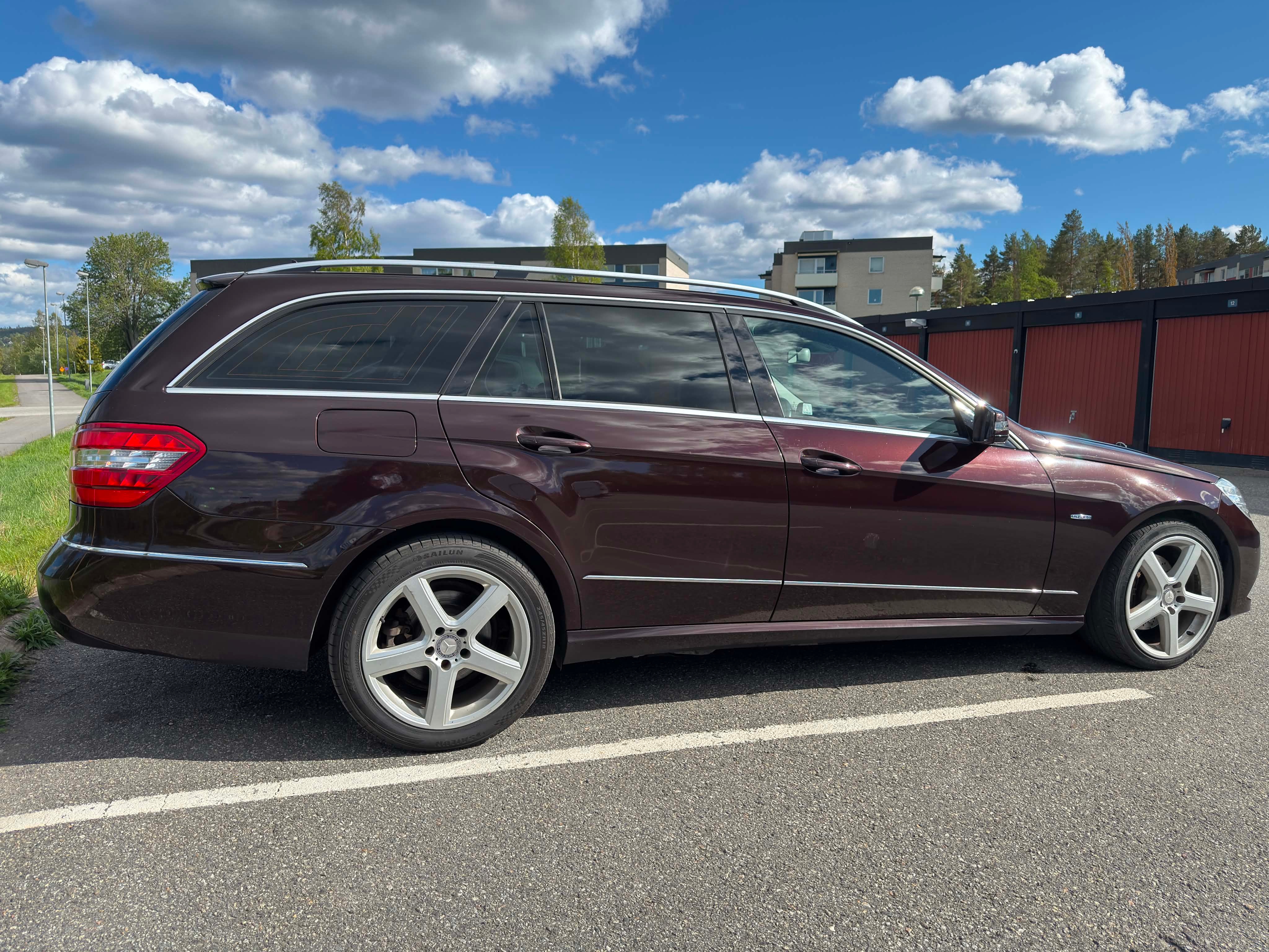 Mercedes-Benz E 2010, kuva 6/10