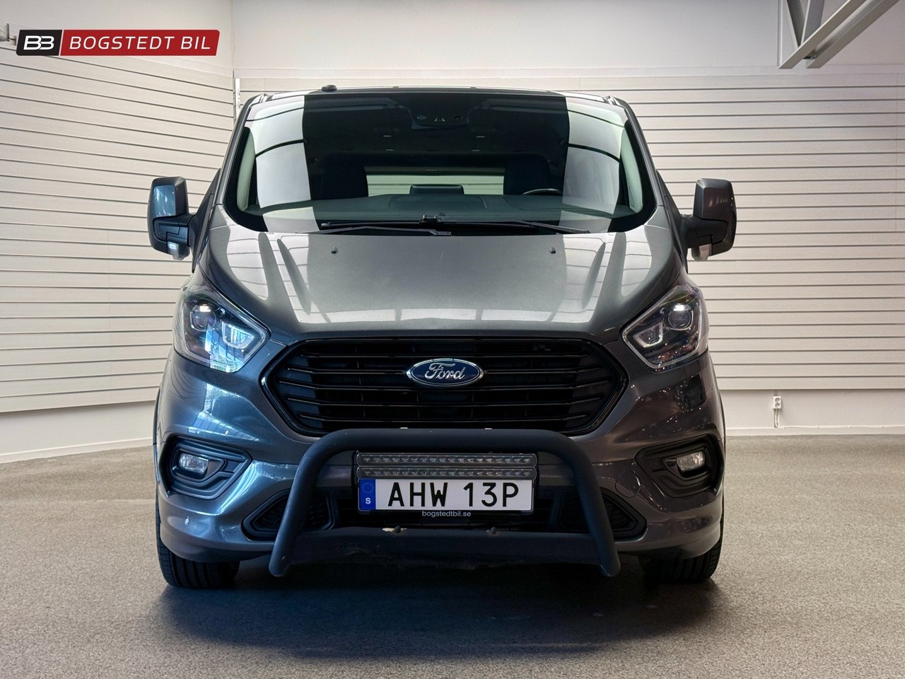 Ford Tourneo Custom 2019, bild 2/23