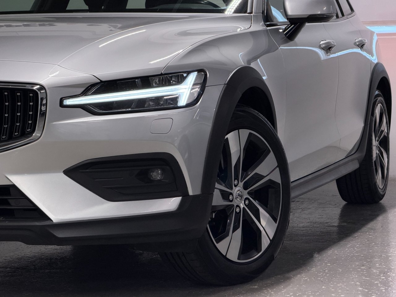Volvo V60 Cross Country 2021, bild 7/10