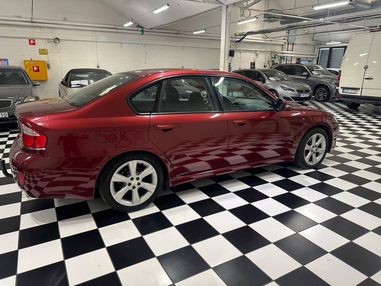Subaru Legacy 2.0 4WD 2009, bild 6/13