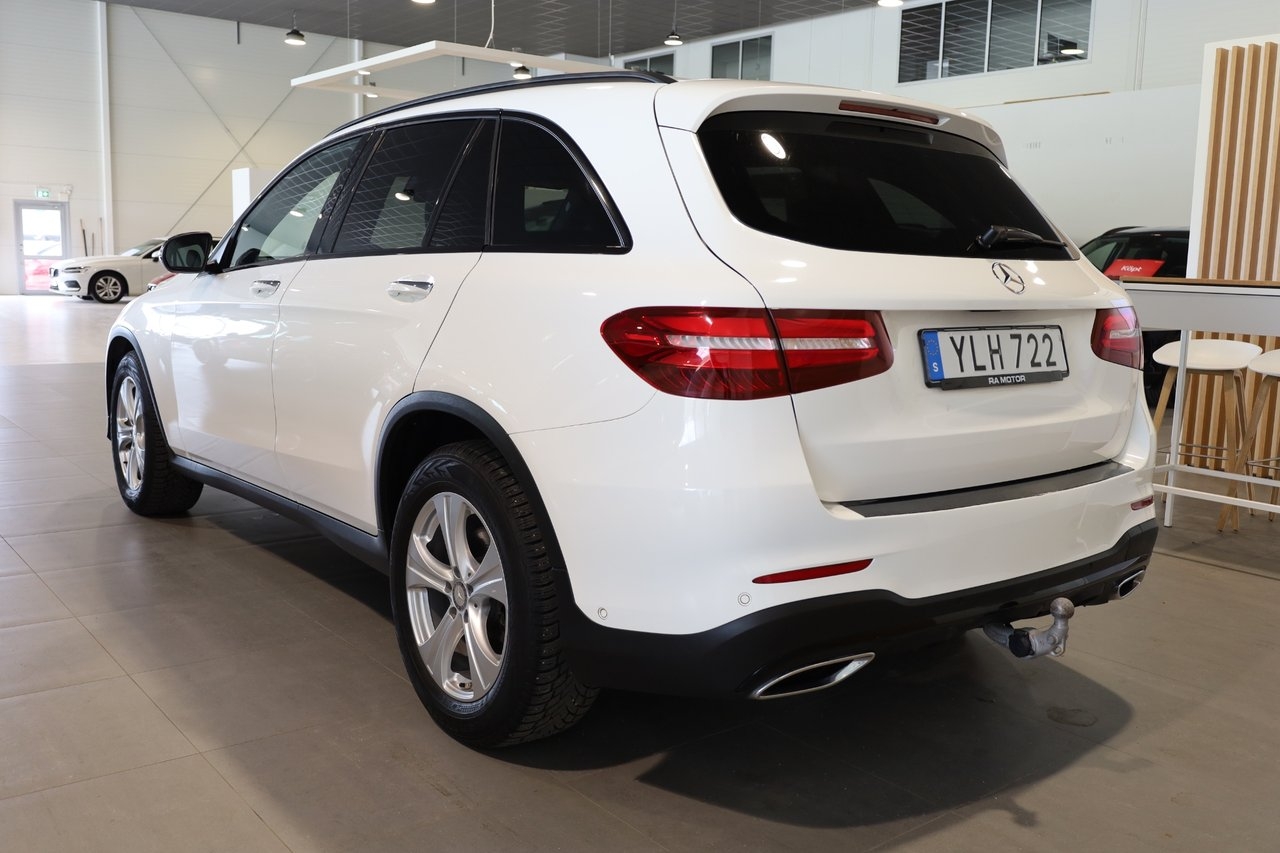 Mercedes-Benz GLC 2017, photo 5/10