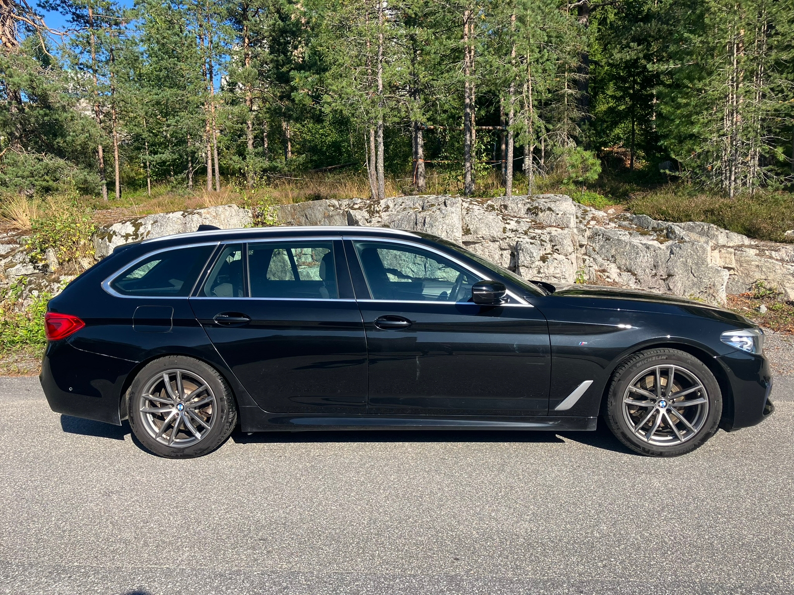 BMW 520 d xDrive Touring M-sport 2019, bild 3/10