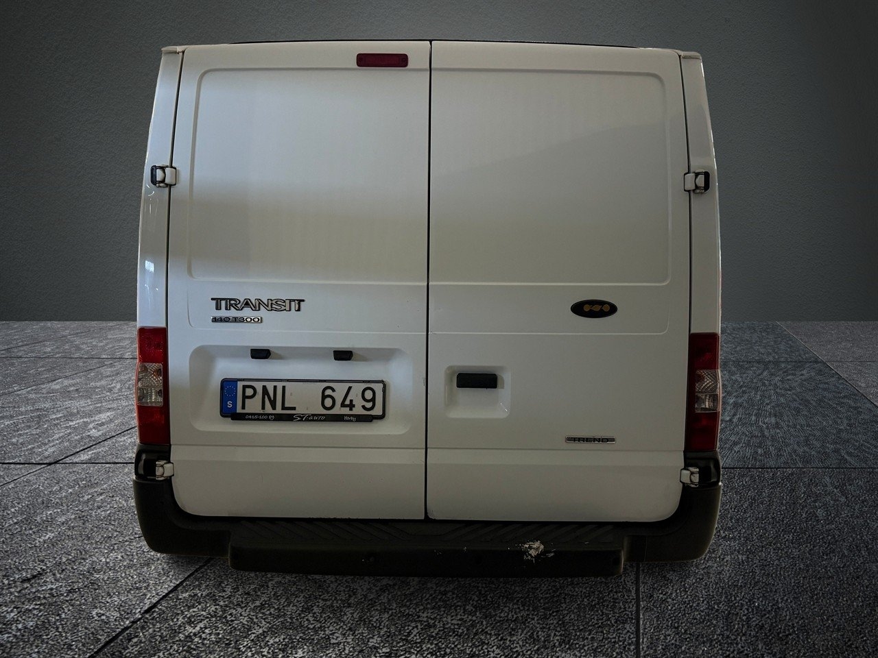 Ford Transit T300 2.2 TDCi Trend 140hk 2013, kuva 4/9